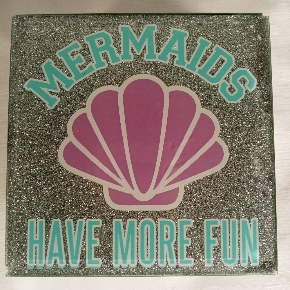 MERMAID MIRRORED JEWELRY BOX "MERMAIDS HAVE MORE FUN"  GLITTER SHELL TOP NEW